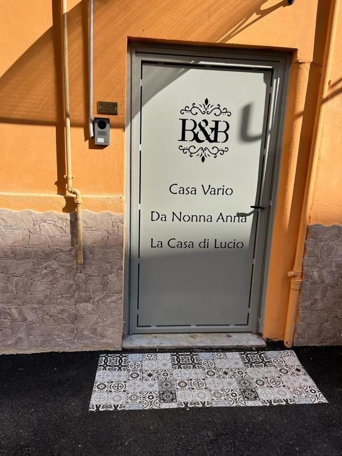 La Casa Di Raffaele Napoli Centro Bed and Breakfast Exteriör bild